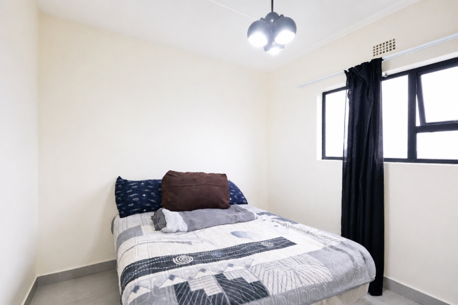 2 Bedroom Property for Sale in Parklands East Western Cape